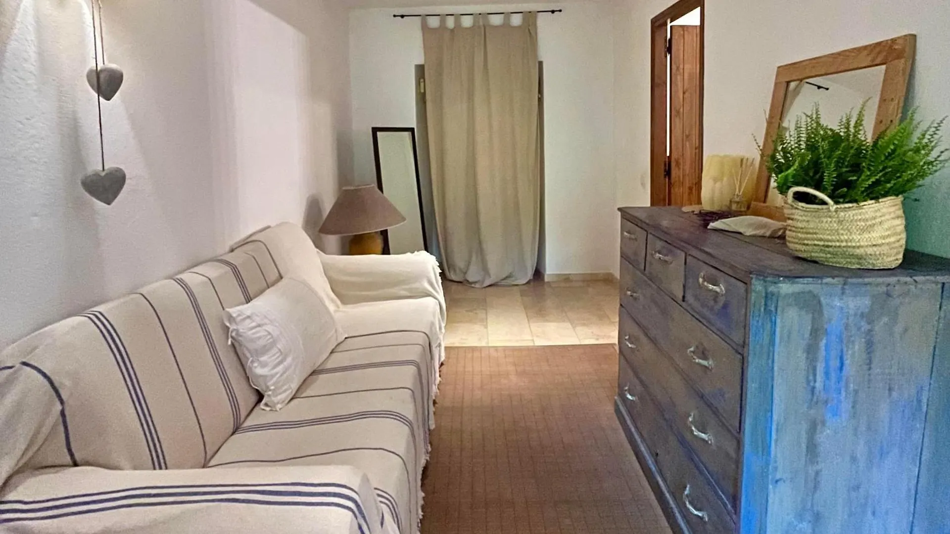 מלון San Martí Vell La Lolita (Adults Only)